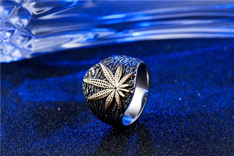 Cannabis leaf ring