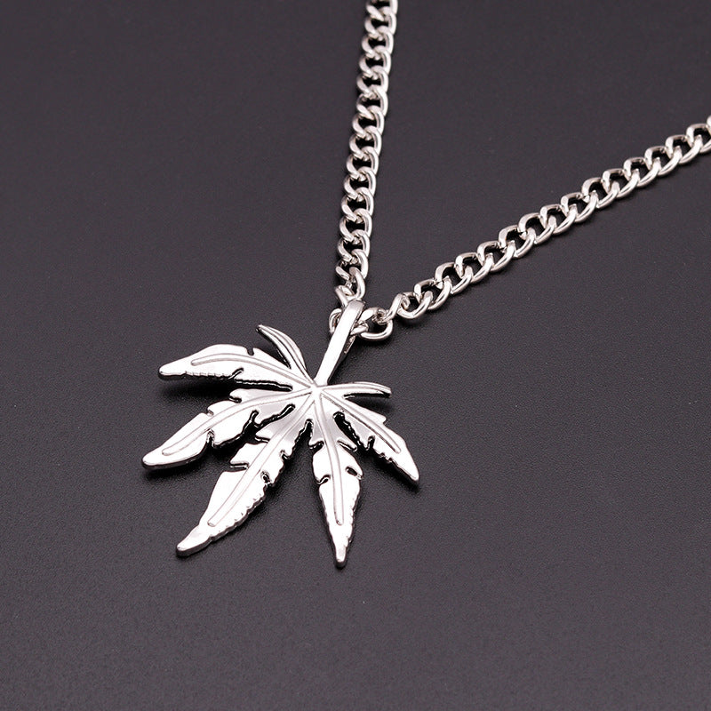 Hot Sale Hip Hop Alloy Maple Leaf Pendant Necklace