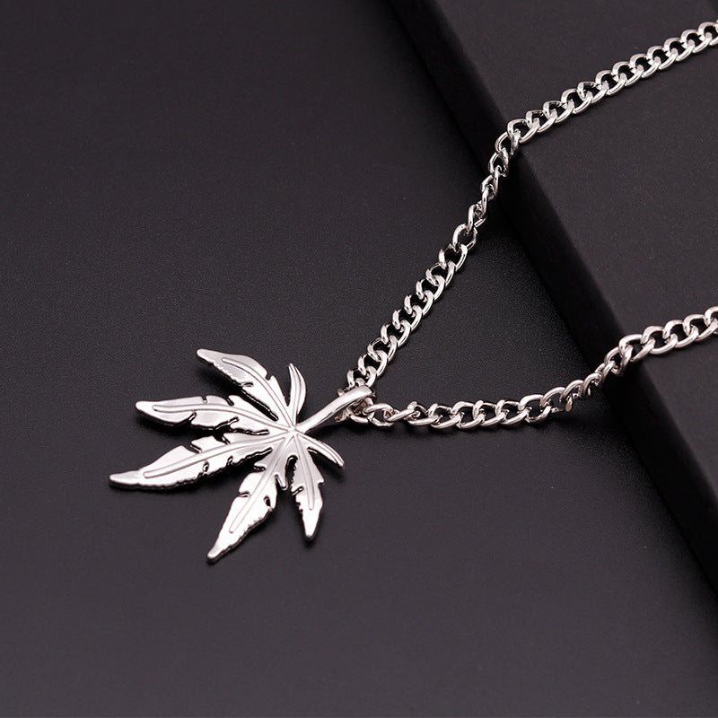 Hot Sale Hip Hop Alloy Maple Leaf Pendant Necklace