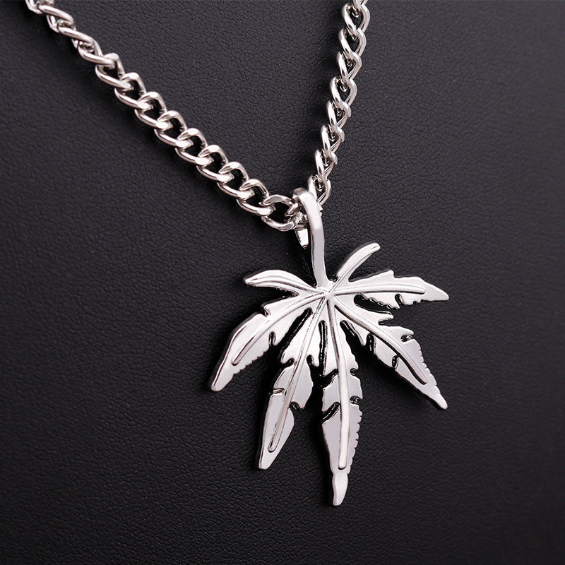 Hot Sale Hip Hop Alloy Maple Leaf Pendant Necklace