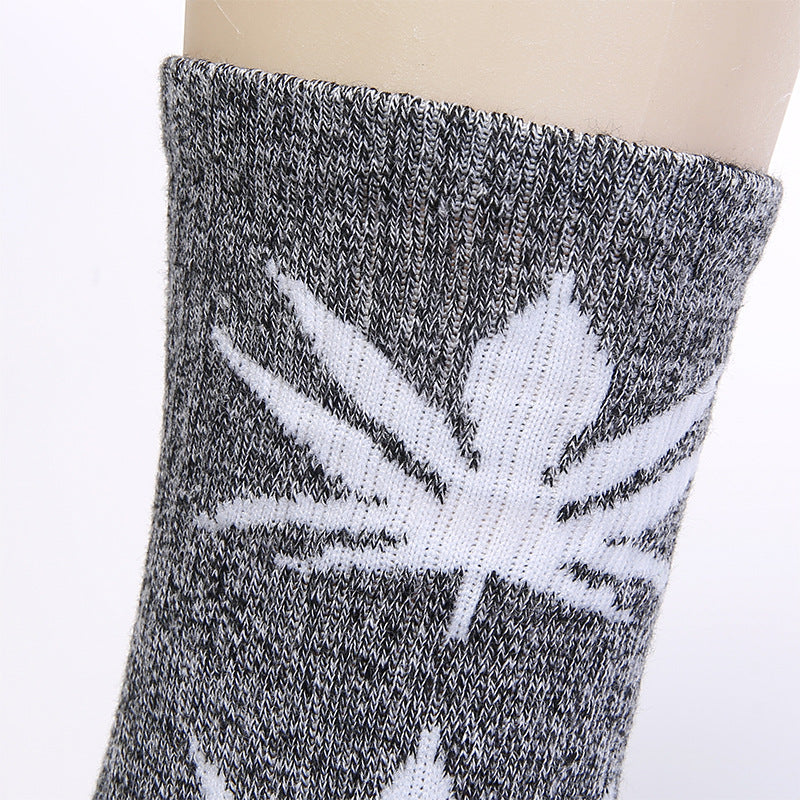 Threaded Tube Maple Leaf Printed Cotton Socks